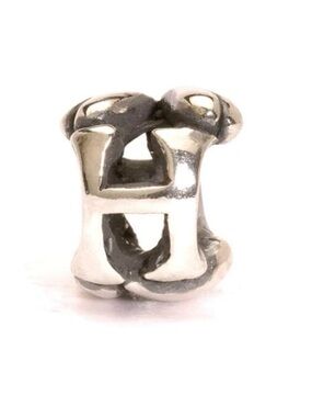 Trollbeads Letter Bead H, a highly detailed sterling silver alphabet charm.